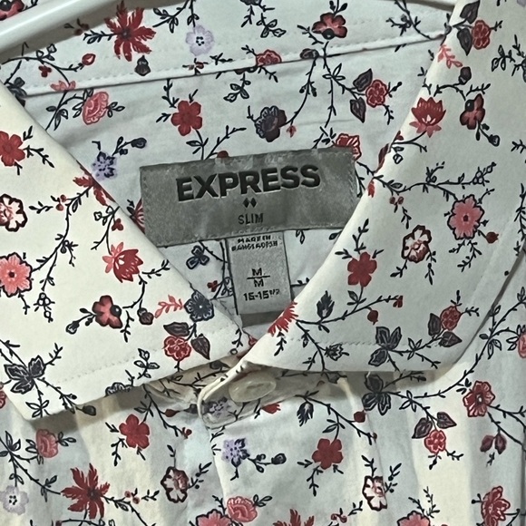 Express Men's Floral White and Red Shirt - Picture 2 of 4